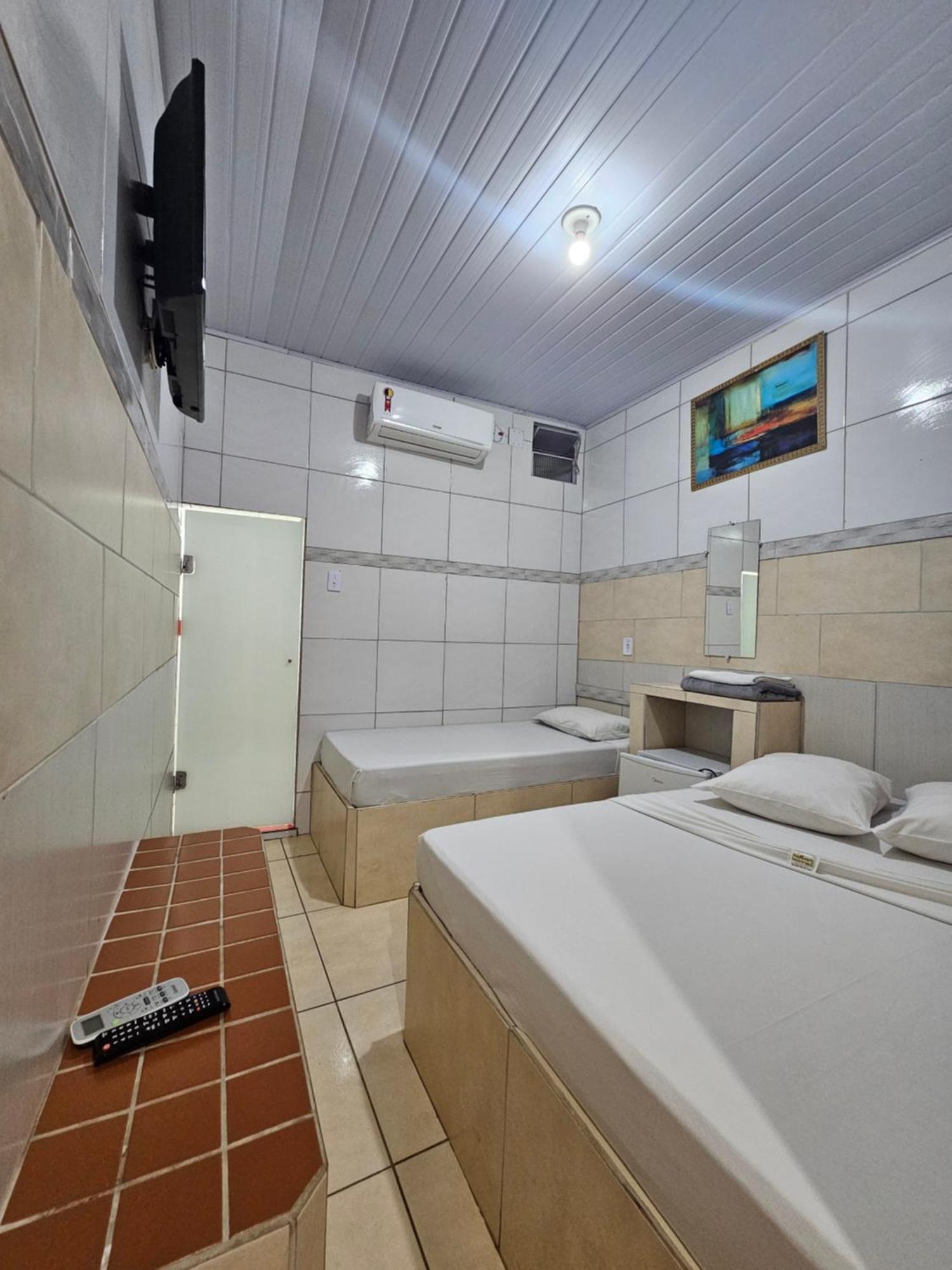 Arahra Hotel Aparecida de Goiânia Buitenkant foto