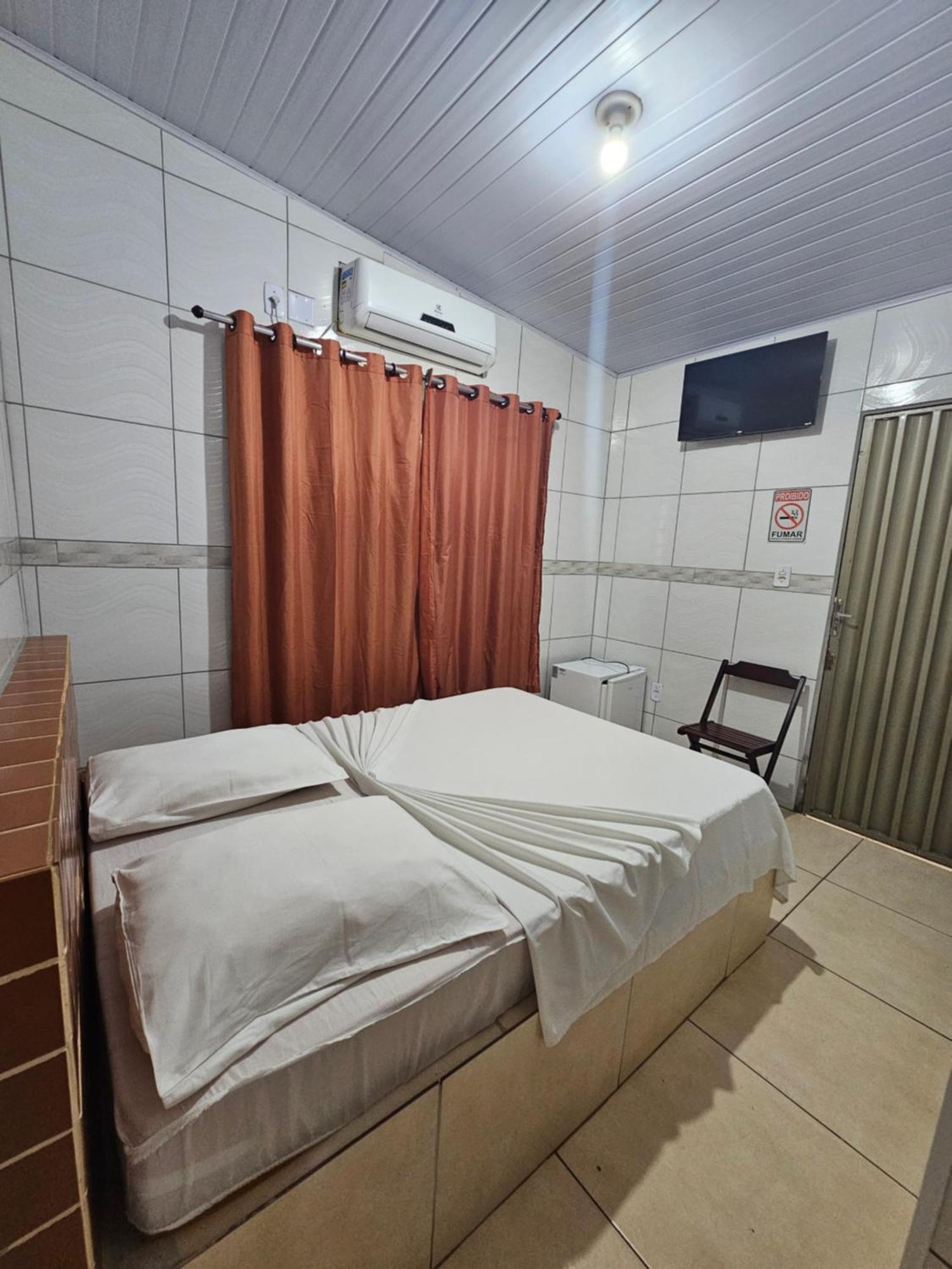 Arahra Hotel Aparecida de Goiânia Buitenkant foto