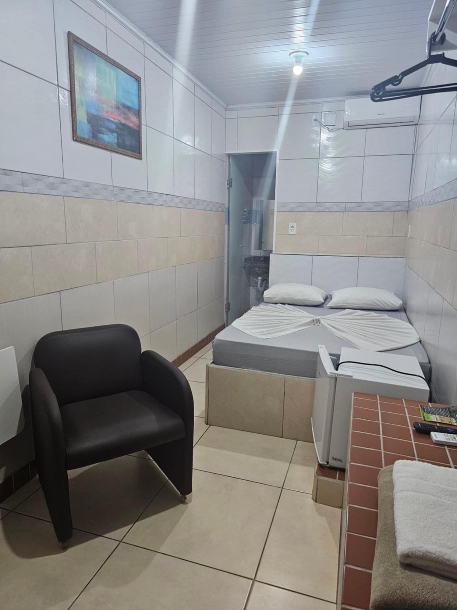 Arahra Hotel Aparecida de Goiânia Buitenkant foto